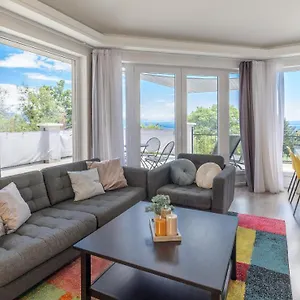  Apartment Pobri Design